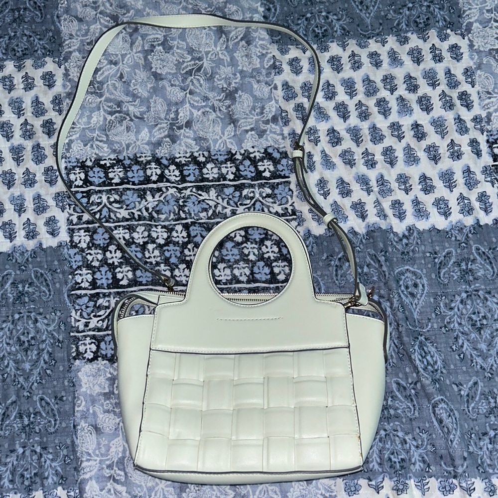 A New Day mint green cross body purse